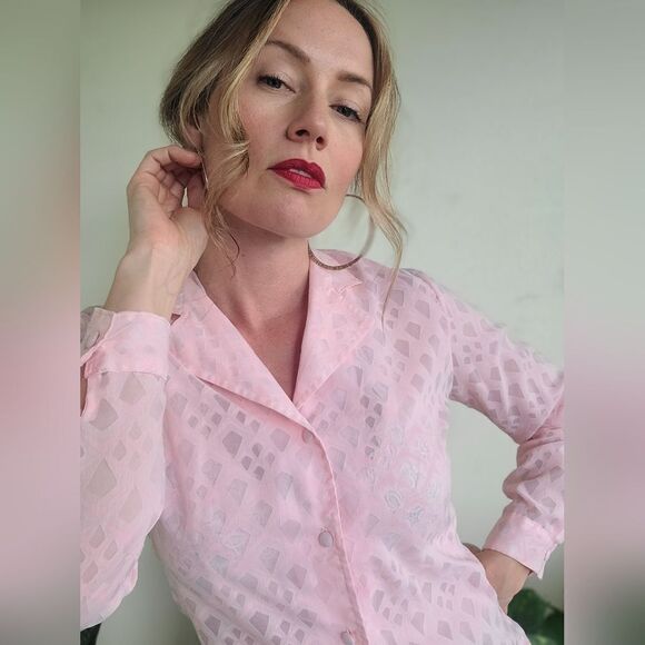 The Carnation Sheer Handmade 60s Button Down S - Picture 3 of 14